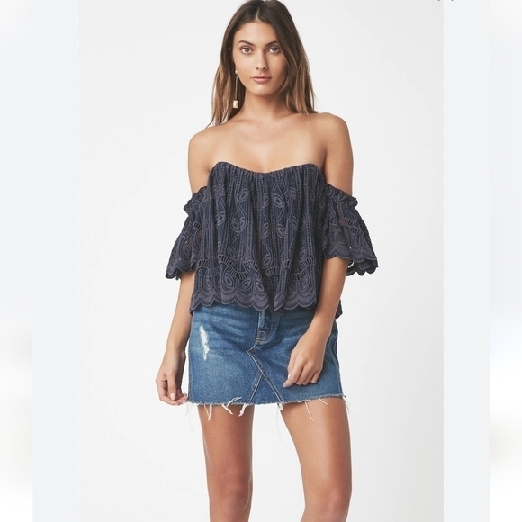 Tularosa Amelia Crop Top in armada blue - Picture 1 of 6